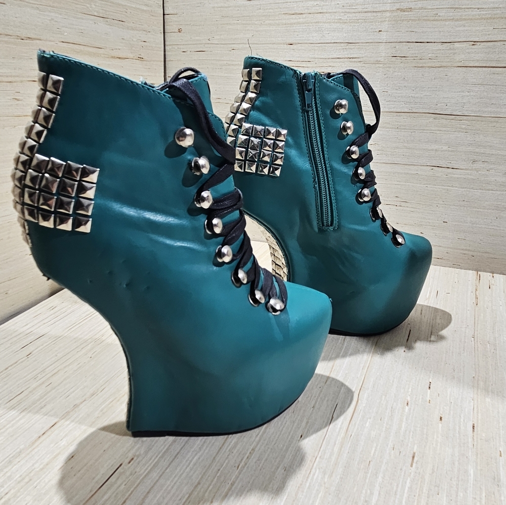 Heel less wedges  mint and funky shoes